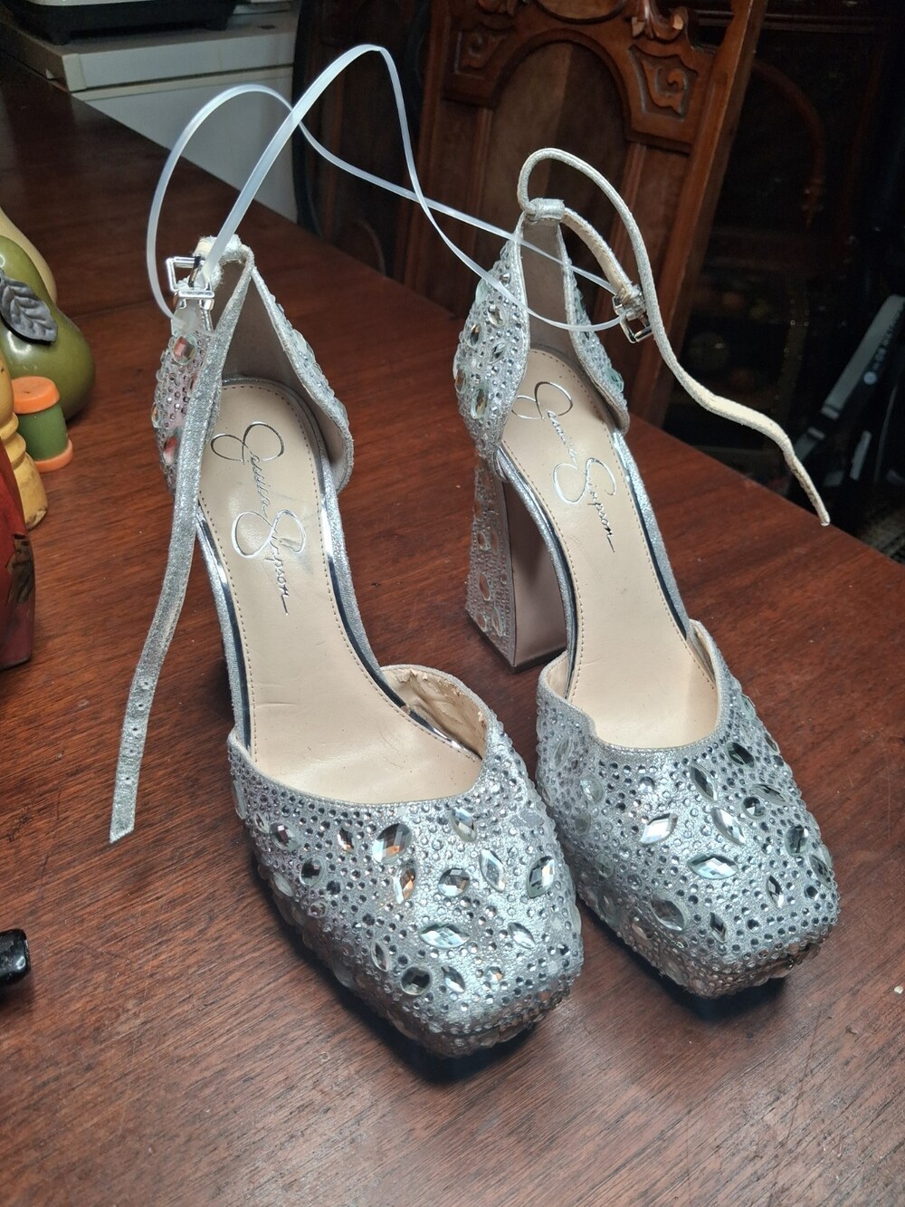 Jessica Simpson Dreama 9M Women's Sequined Silver Wedding Party Platform Heels